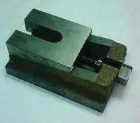 Опора клиновая 110